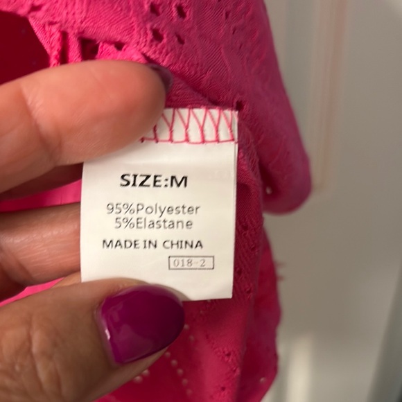 Elegant Pink Women's Top - Picture 3 of 3